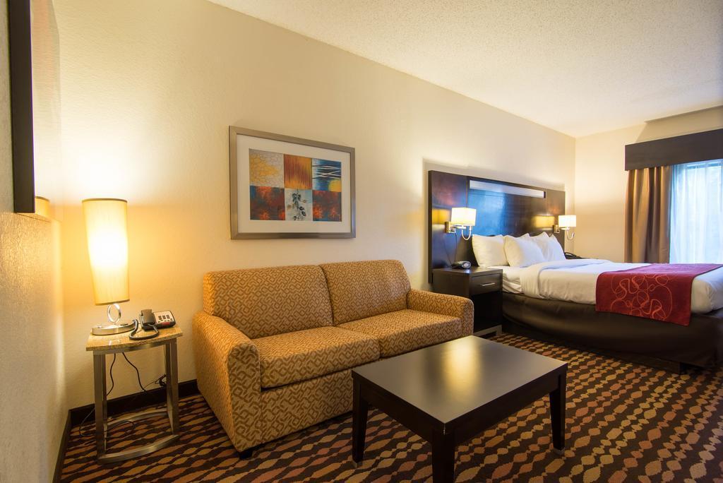 Comfort Suites Northside Hospital Gwinnett لورينسيفيل المظهر الخارجي الصورة