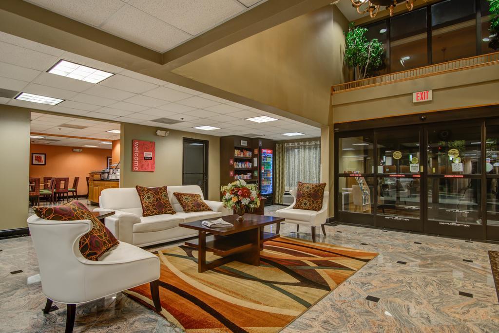 Comfort Suites Northside Hospital Gwinnett لورينسيفيل المظهر الخارجي الصورة